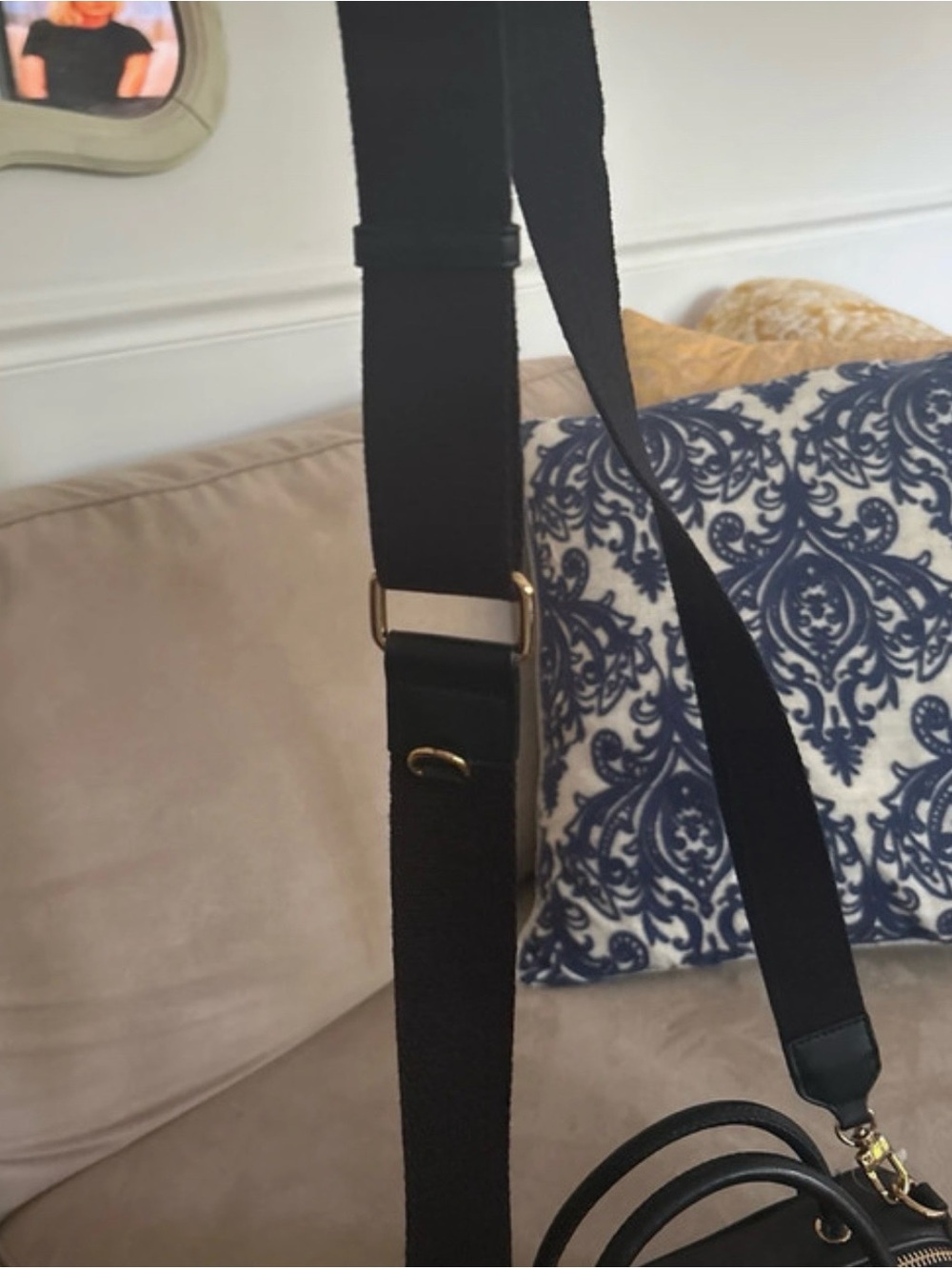 Karl Lagerfeld Black Crossbody Bag with Gold Chain - Picture 5 of 9